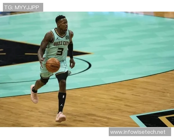 特里罗齐尔在NBA赛场上的成长之路与未来展望